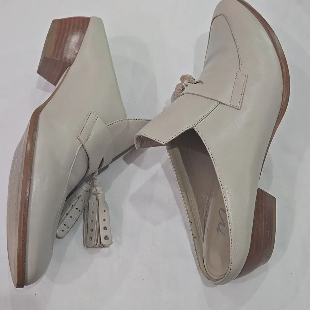 Matisse Beige Skill Tassel Slip On Loafers Size 8.5 - Picture 6 of 8